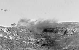 Avioneta sofocando el incendio, fuente: Levante-EMV
