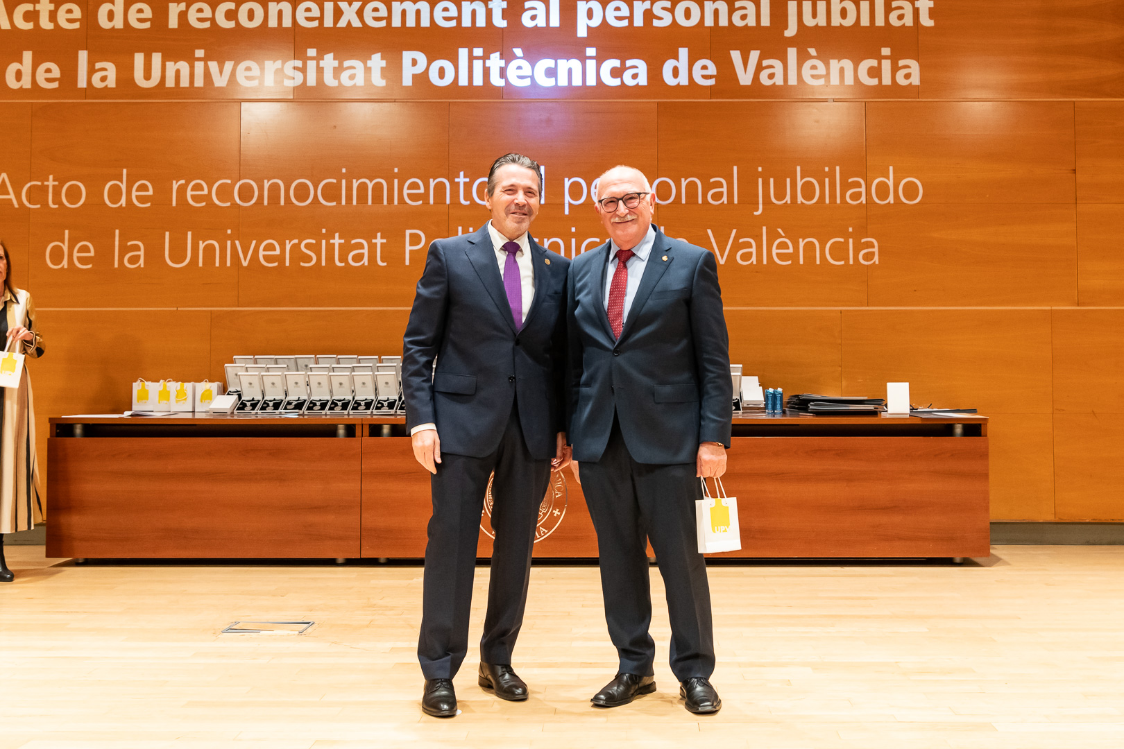 Entrega de la Medalla XXV años de la UPV y reconocimiento personal jubilado