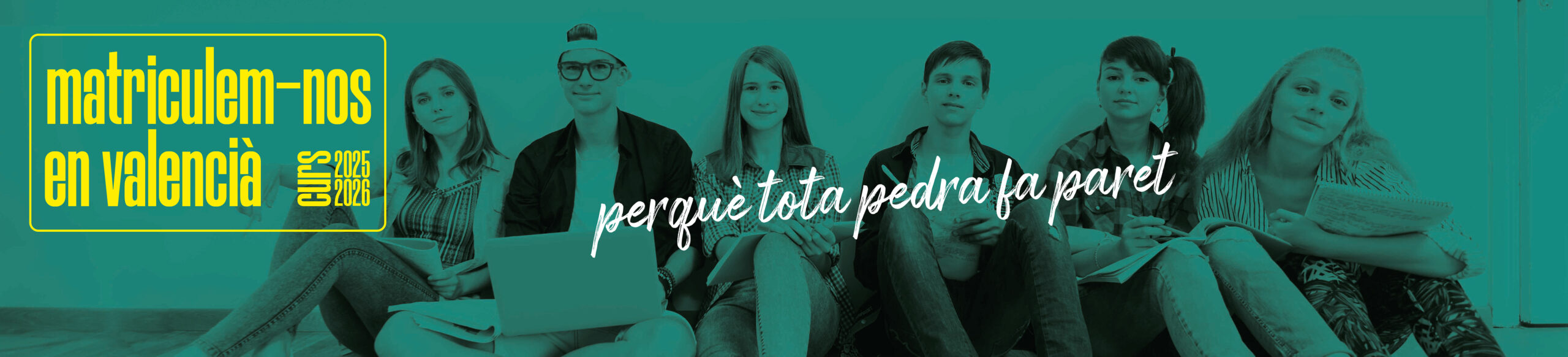“Recull l’obsequi de benvinguda, perquè tot suma”, de la campanya “Matriculem-nos en valencià 2025-2026”