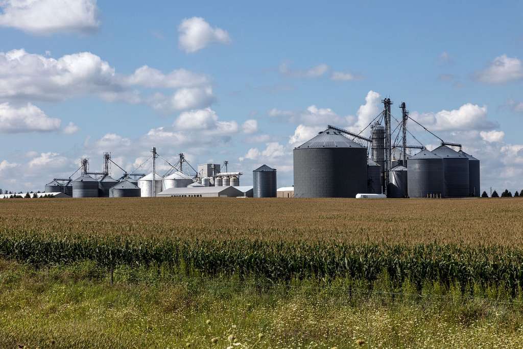 Silos e instalaciones agroindustriales