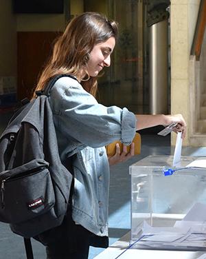 10-M: Horarios y lugares de votacin
